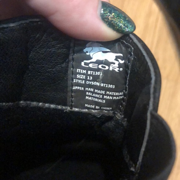 LEOR BLACK BOOT - Picture 7 of 8